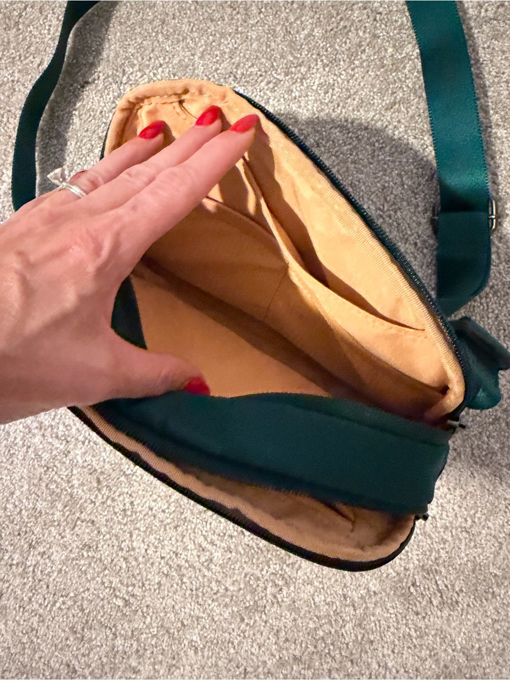 Nomad Lane Tomodachi Sling - Picture 3 of 5